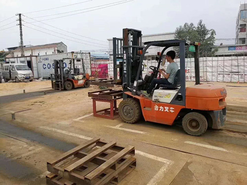 东莞石排叉车考证要具备什么条件？